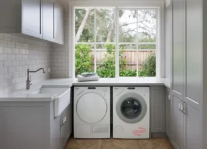 Thợ lắp đặt máy giặt tại nhà