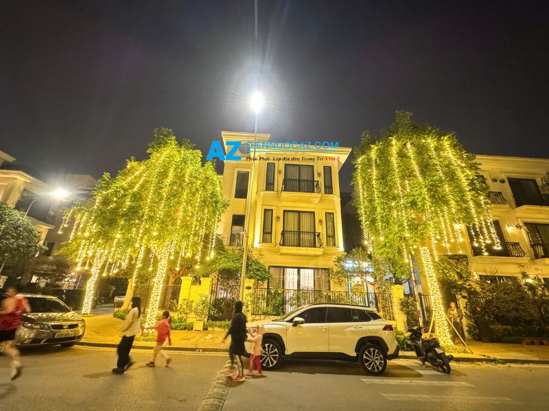 Trang Trí Đèn LED Cho Cây Ngoài Trời Trang trí đèn led cho cây ngoài trời